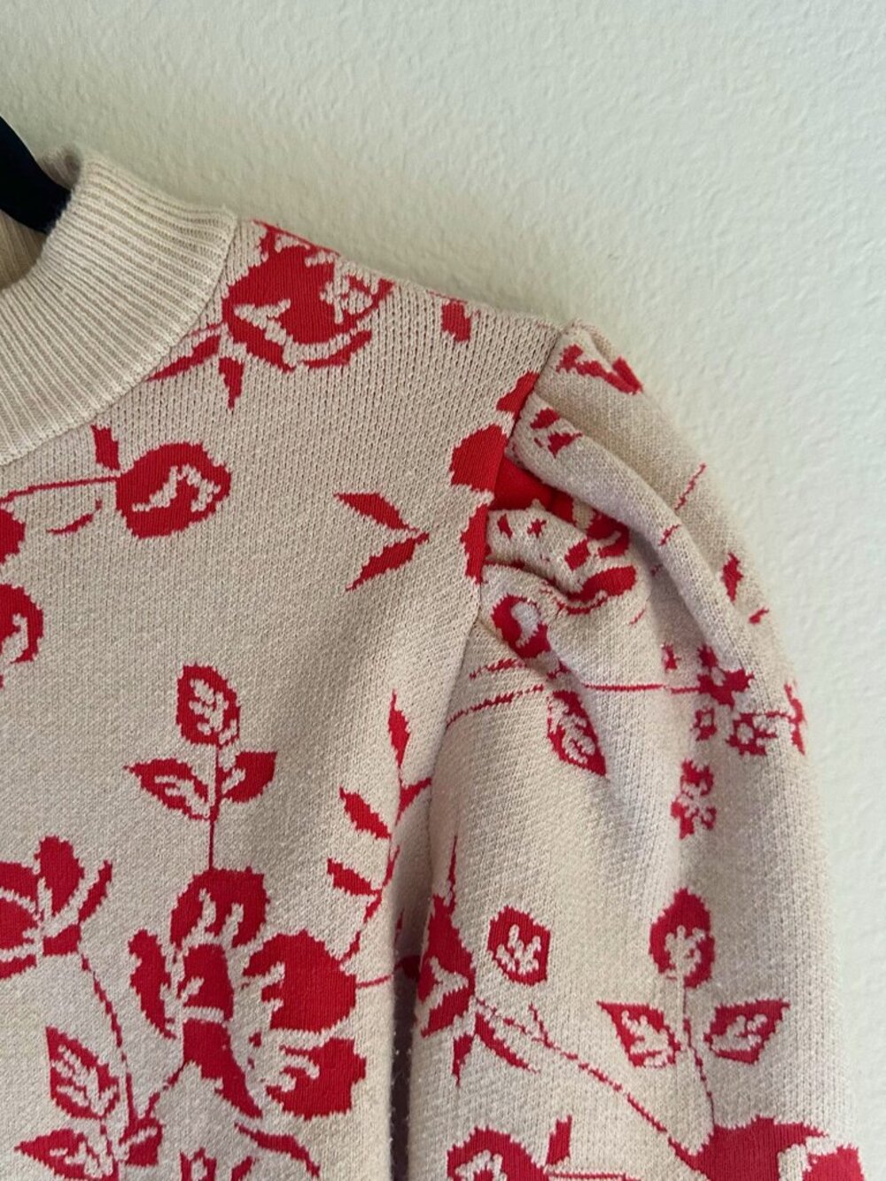 ONLY Floral Jacquard Puff Sleeve Sweater Cream Red Size XS